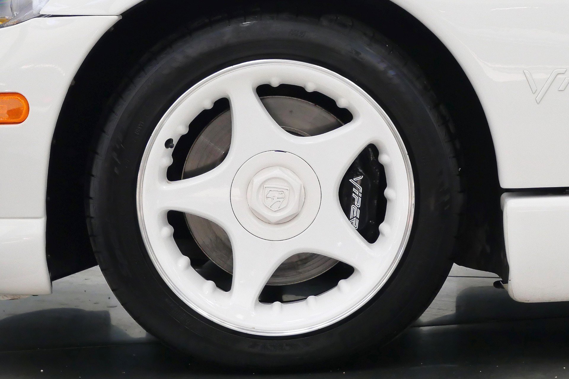 Used 1996 Dodge Viper RT/10 RWD image 10