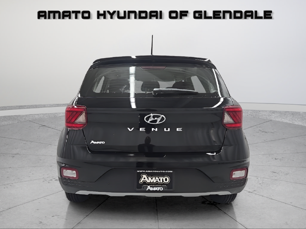 New 2026 Hyundai Venue SE FWD image 6