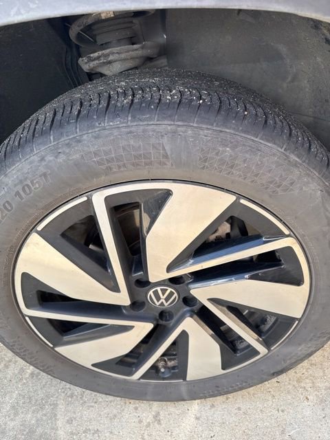 Used 2024 Volkswagen Atlas SE FWD image 11