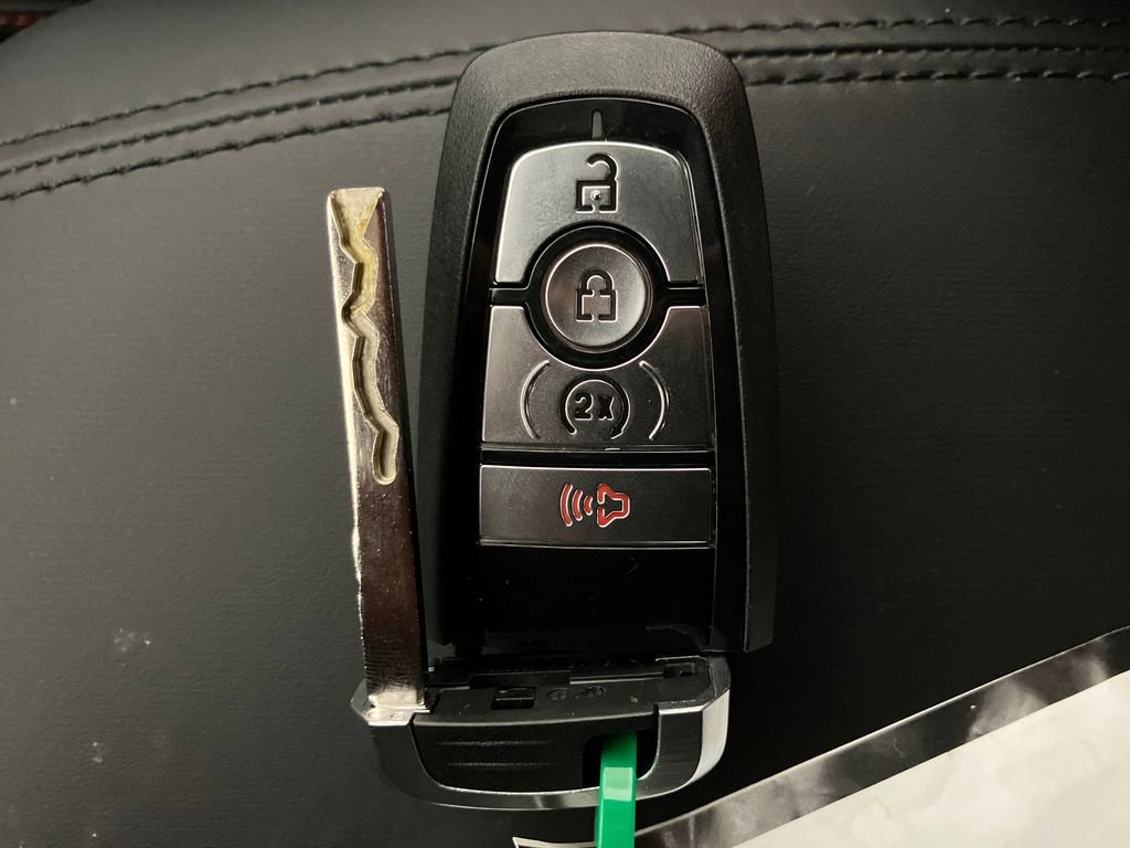 New 2025 Ford Ranger Raptor image 32