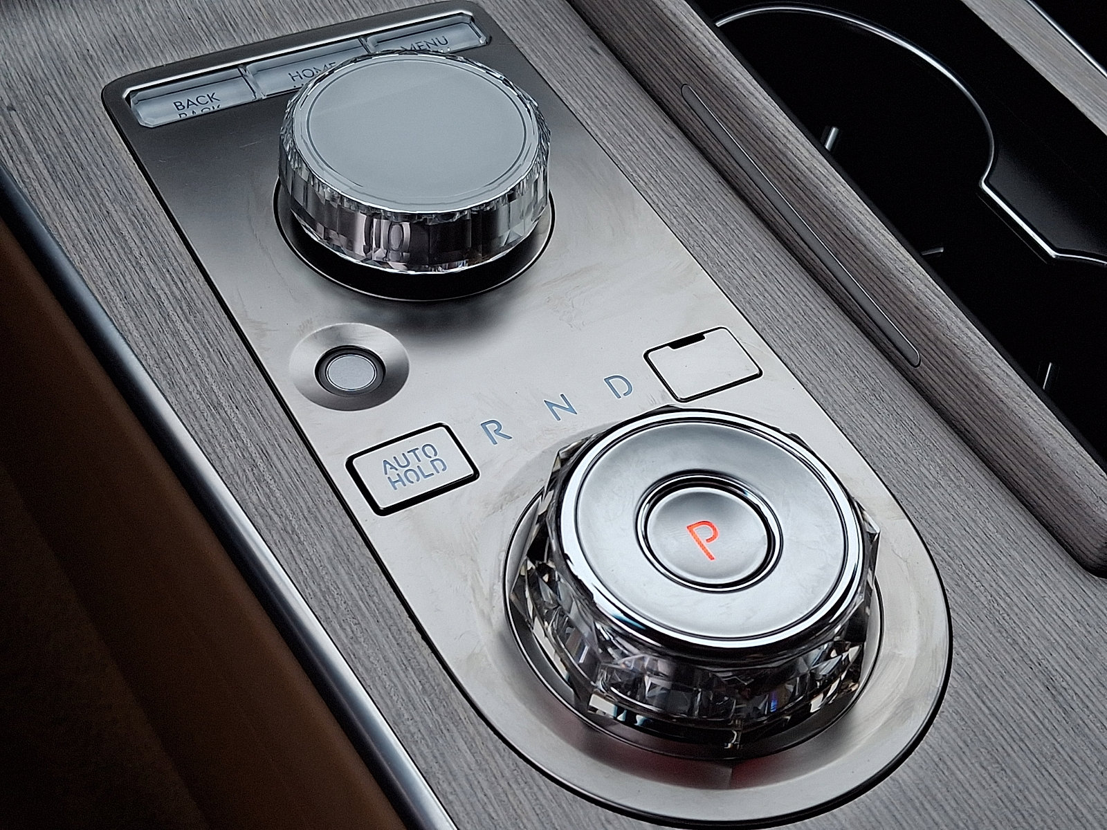 Certified 2025 Genesis G80 2.5T Advanced image 22