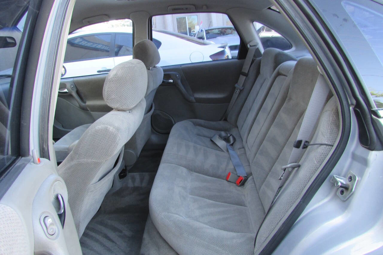 Used 2000 Saturn L-Series LS2 image 18