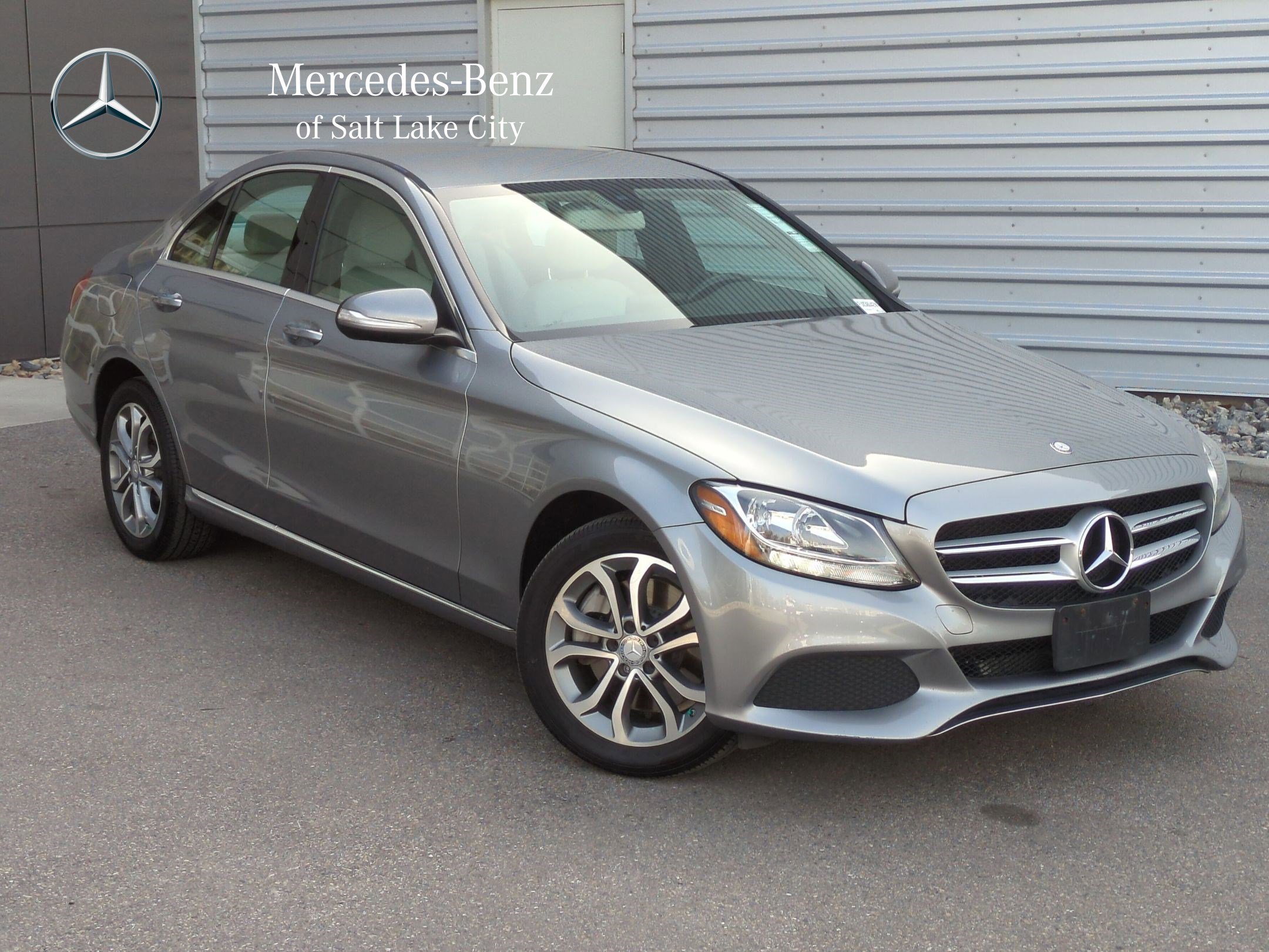 Used 2015 Mercedes-Benz C 300 4MATIC Sedan image 1