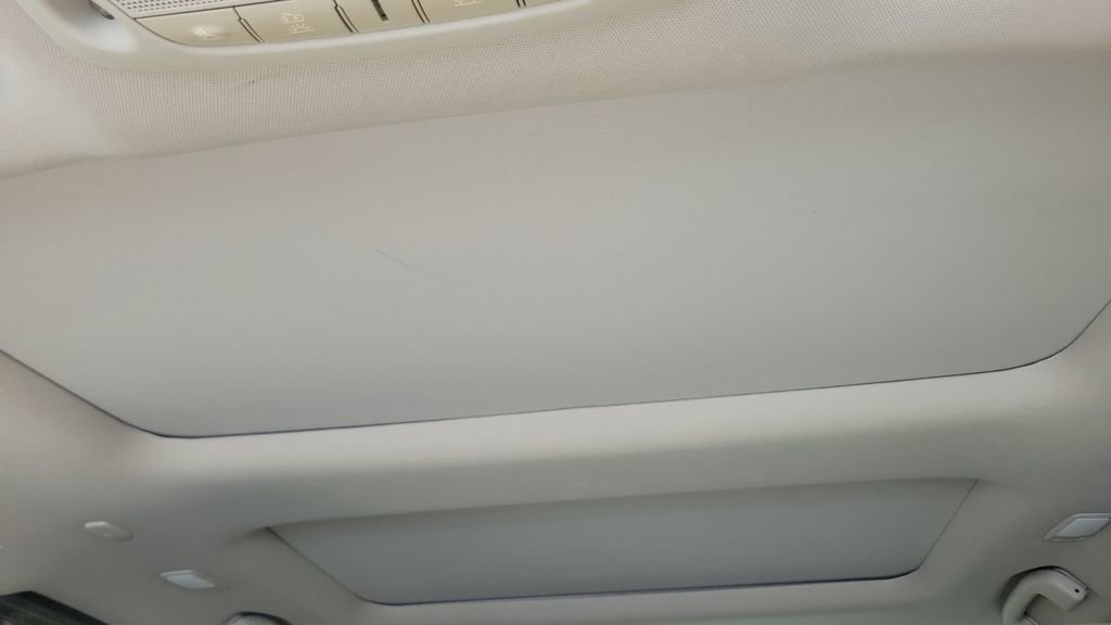 Used 2017 Nissan Maxima Platinum FWD image 17