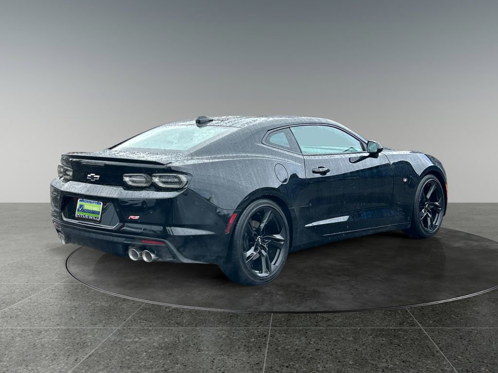 Used 2024 Chevrolet Camaro LT w/ RS Package RWD image 10
