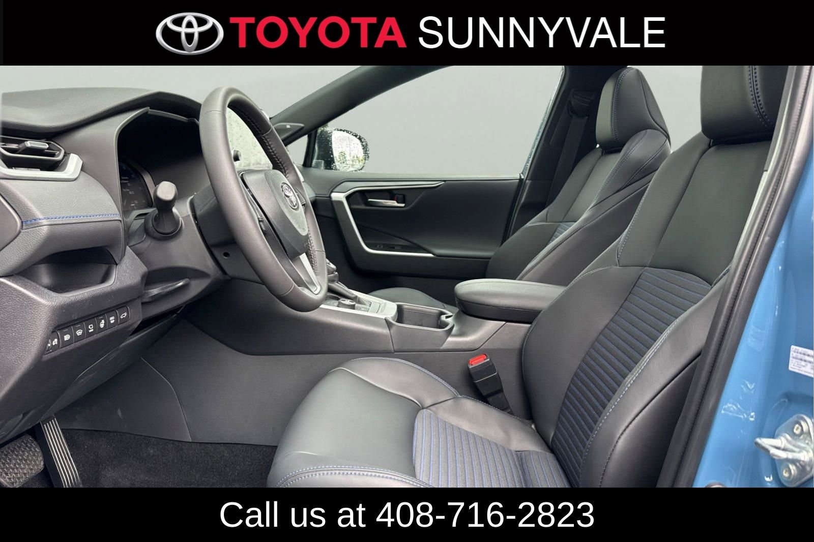 Certified 2025 Toyota RAV4 XSE w/ Advanced Technology Package AWD/4WD image 15