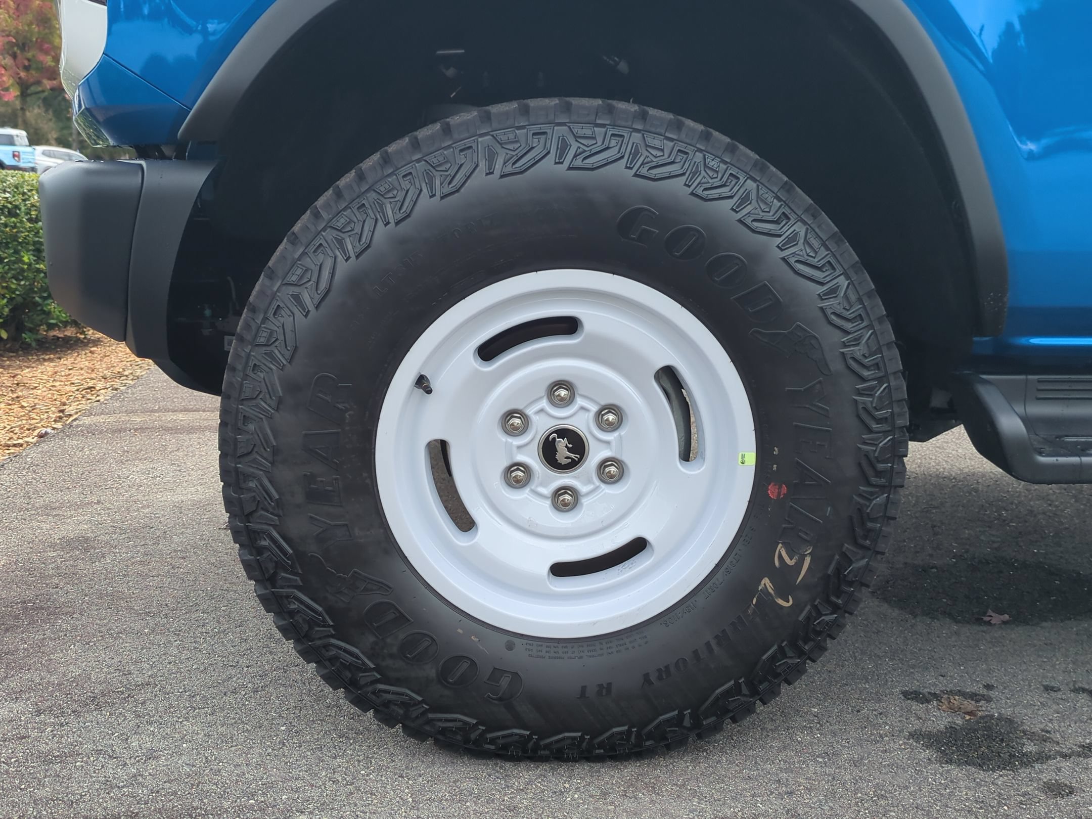 New 2026 Ford Bronco Heritage Edition AWD/4WD image 9