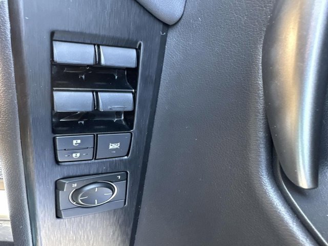 Used 2019 Lexus UX 200 F Sport image 8