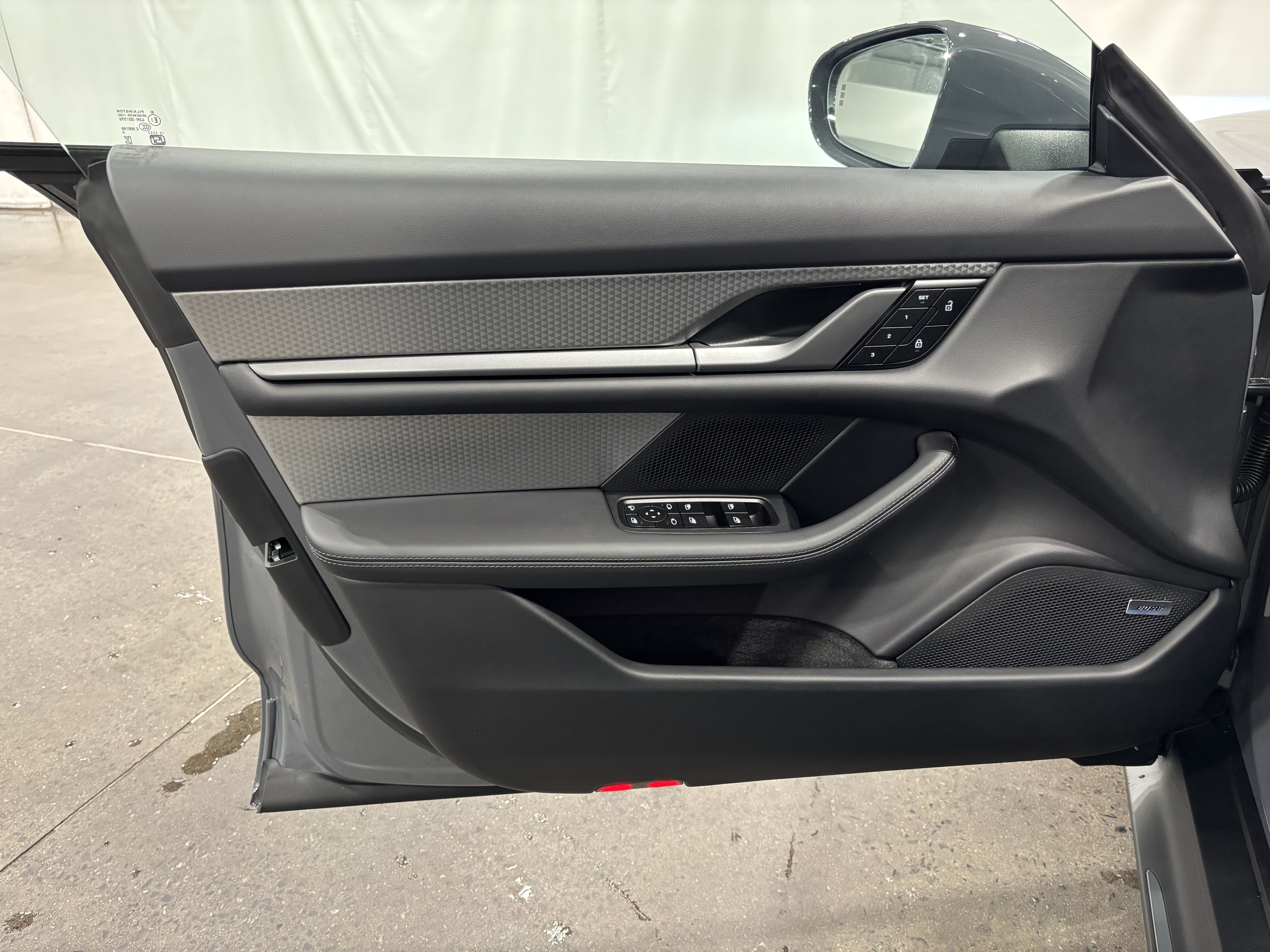 New 2026 Porsche Taycan AWD/4WD image 13