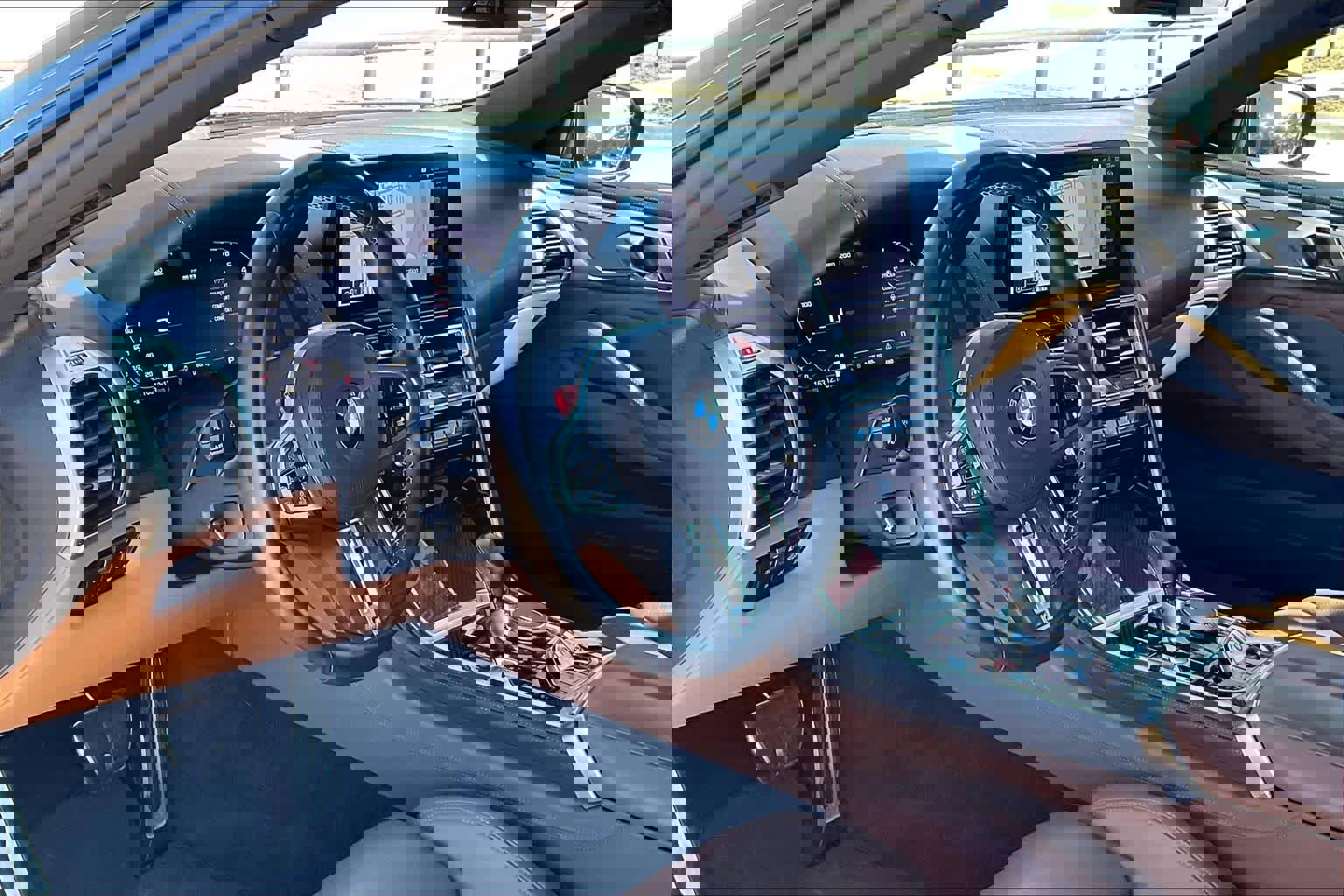 Used 2023 BMW M8 Competition w/ M Carbon Exterior Package image 18