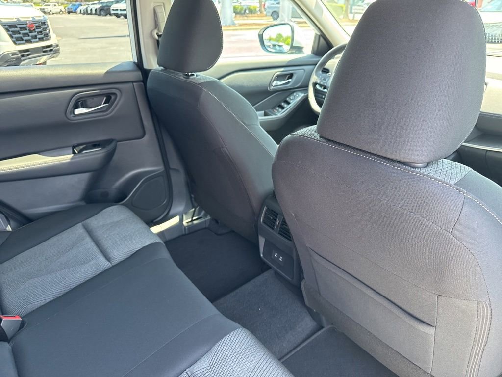 New 2026 Nissan Rogue SV FWD image 20