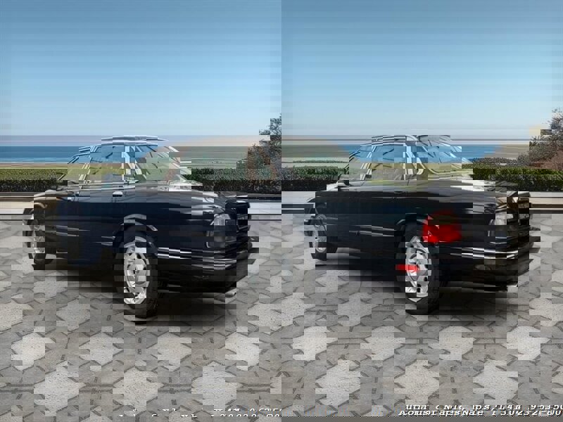Used 1999 Jaguar XJ8 L image 6