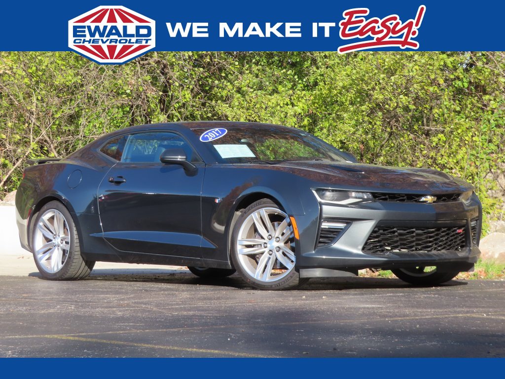 Used 2017 Chevrolet Camaro SS image 1