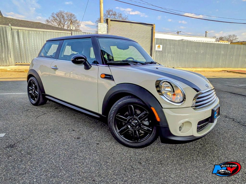 Used 2013 MINI Cooper Hardtop image 5