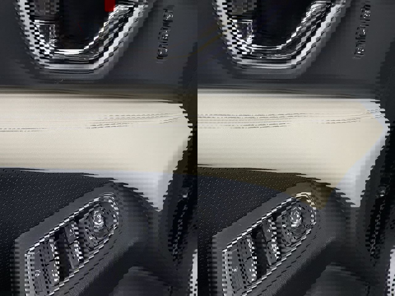 Used 2021 Subaru Ascent Limited w/ Technology Package image 11