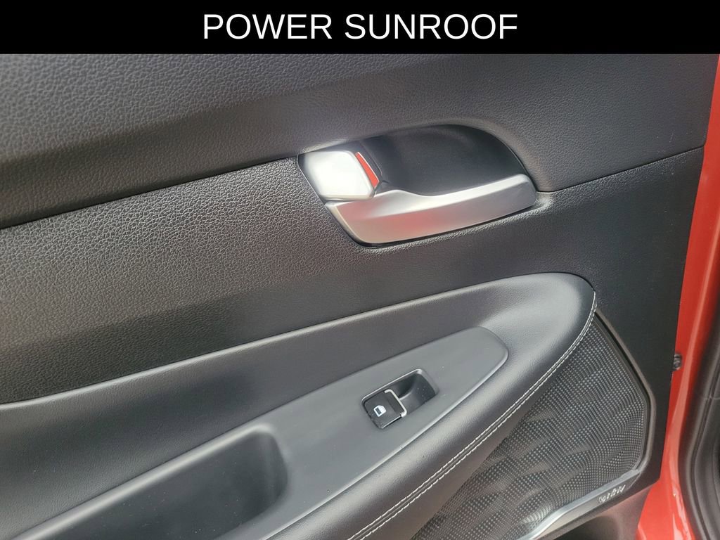 Used 2019 Hyundai Santa Fe Limited FWD image 14