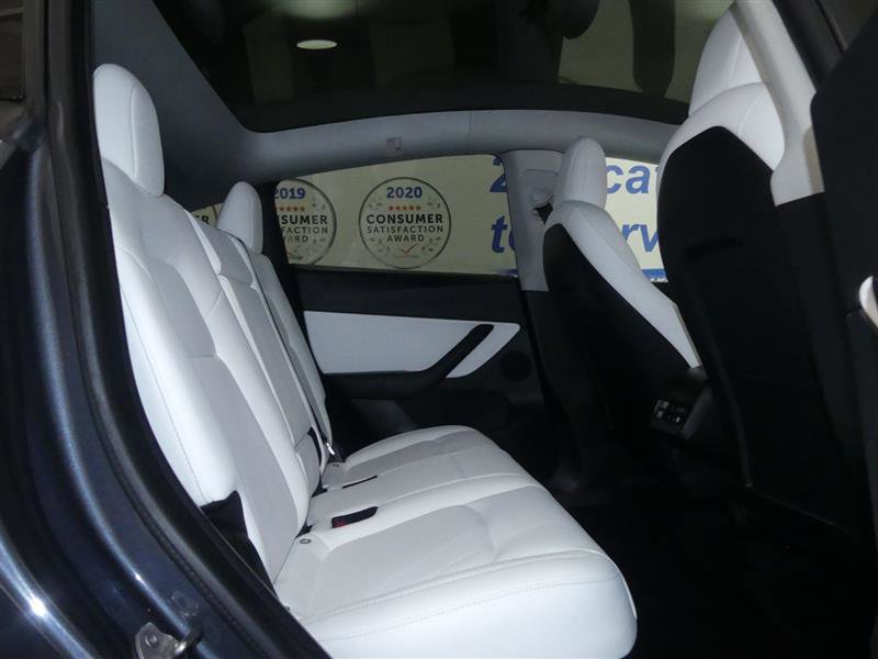 Used 2021 Tesla Model Y Performance image 19