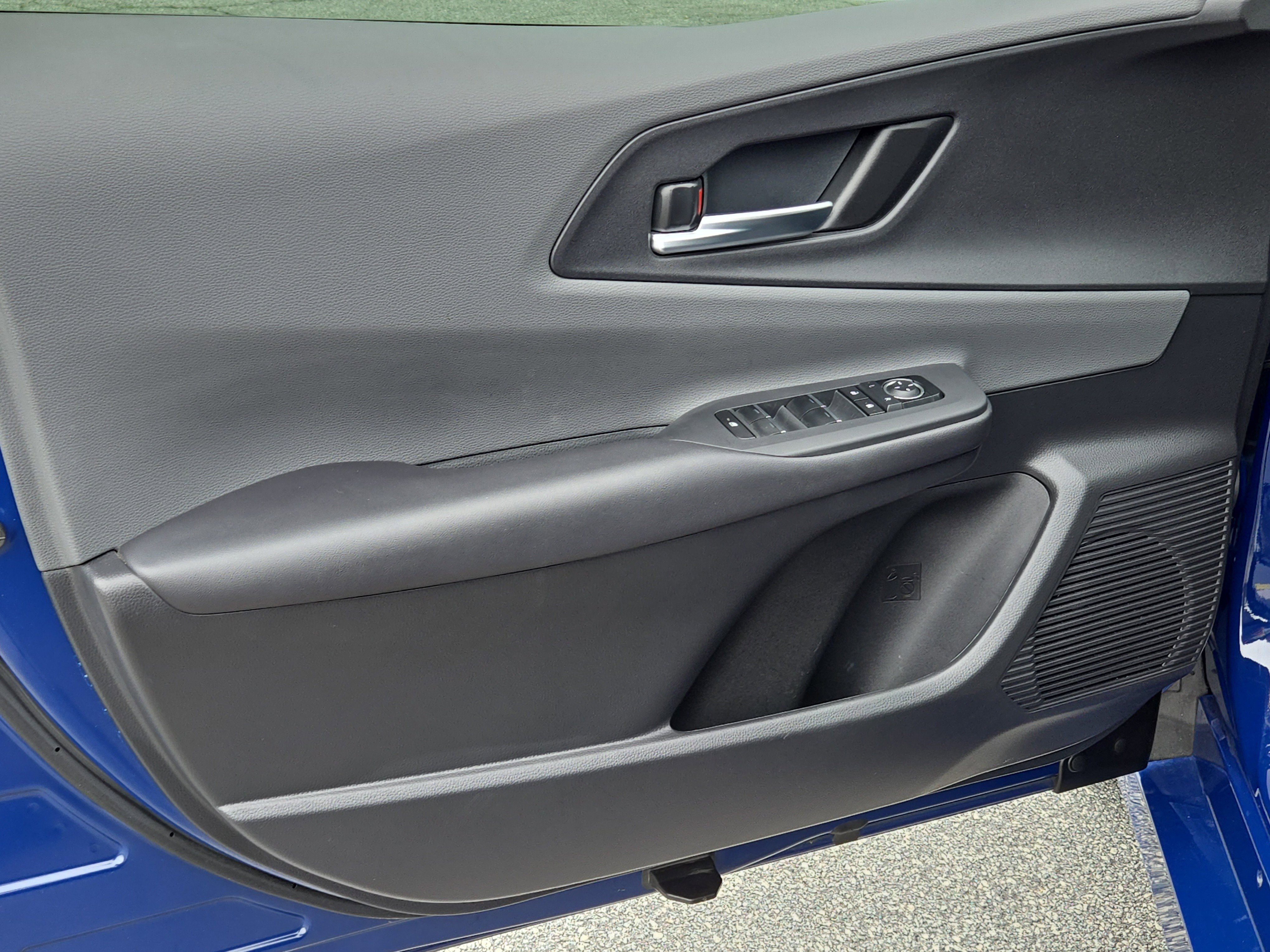 Used 2024 Toyota Prius XLE image 16