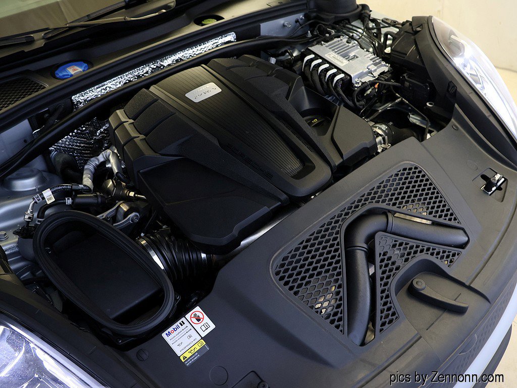 Used 2023 Porsche Macan S image 39