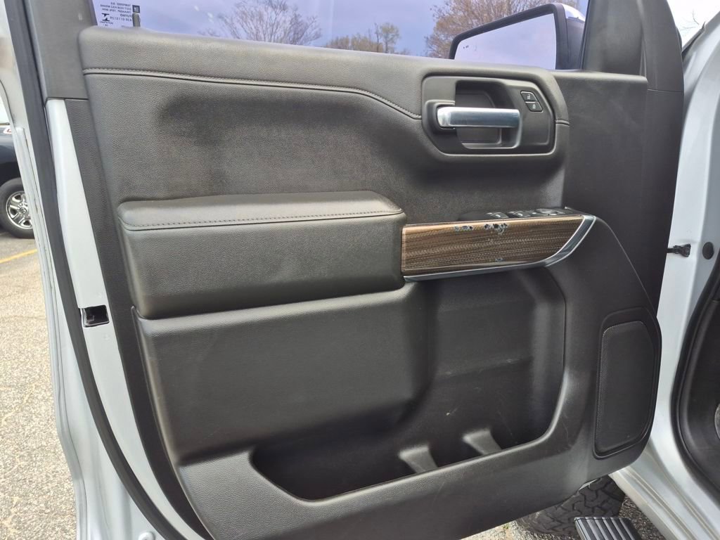 Used 2019 Chevrolet Silverado 1500 LT w/ All-Star Edition image 22