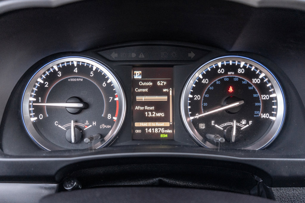 Used 2017 Toyota Highlander SE AWD/4WD image 26