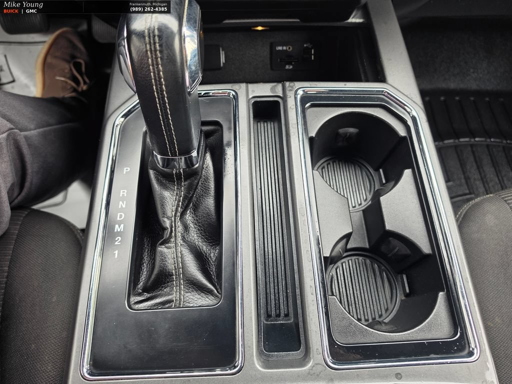 Used 2015 Ford F150 XLT w/ Equipment Group 302A Luxury AWD/4WD image 28