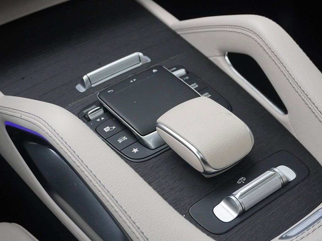 Used 2021 Mercedes-Benz GLS 580 4MATIC w/ Exclusive Trim Package image 65