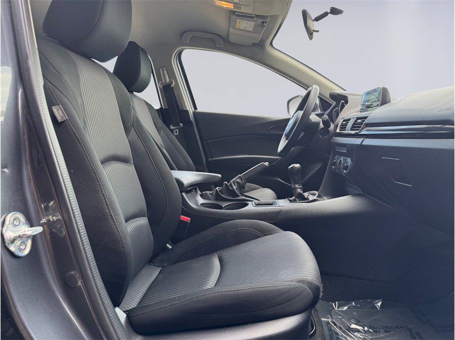 Used 2014 MAZDA MAZDA3 i Touring image 17
