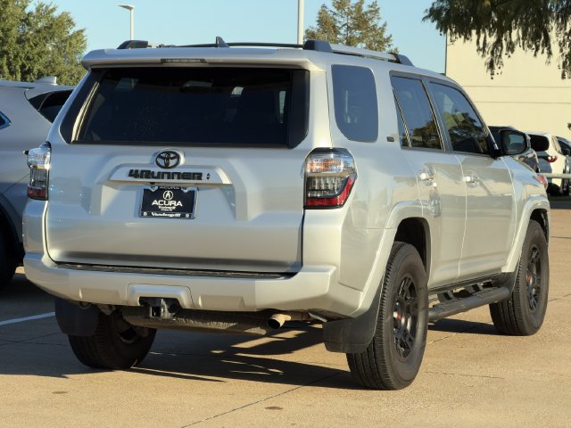 Used 2022 Toyota 4Runner SR5 RWD image 4