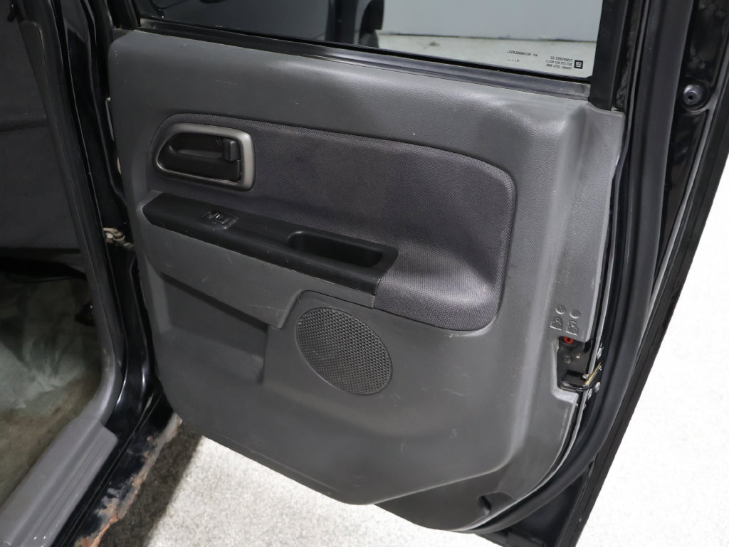 Used 2005 Chevrolet Colorado LS AWD/4WD image 20
