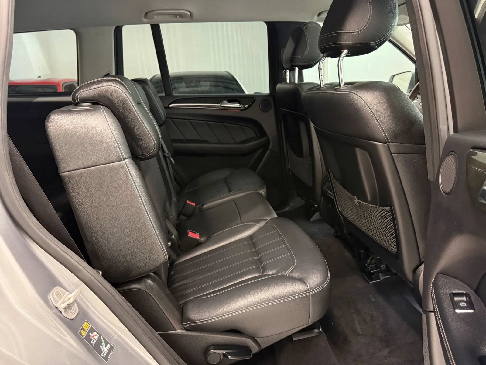 Used 2016 Mercedes-Benz GL 320 BlueTEC 4MATIC w/ Premium I Package image 25