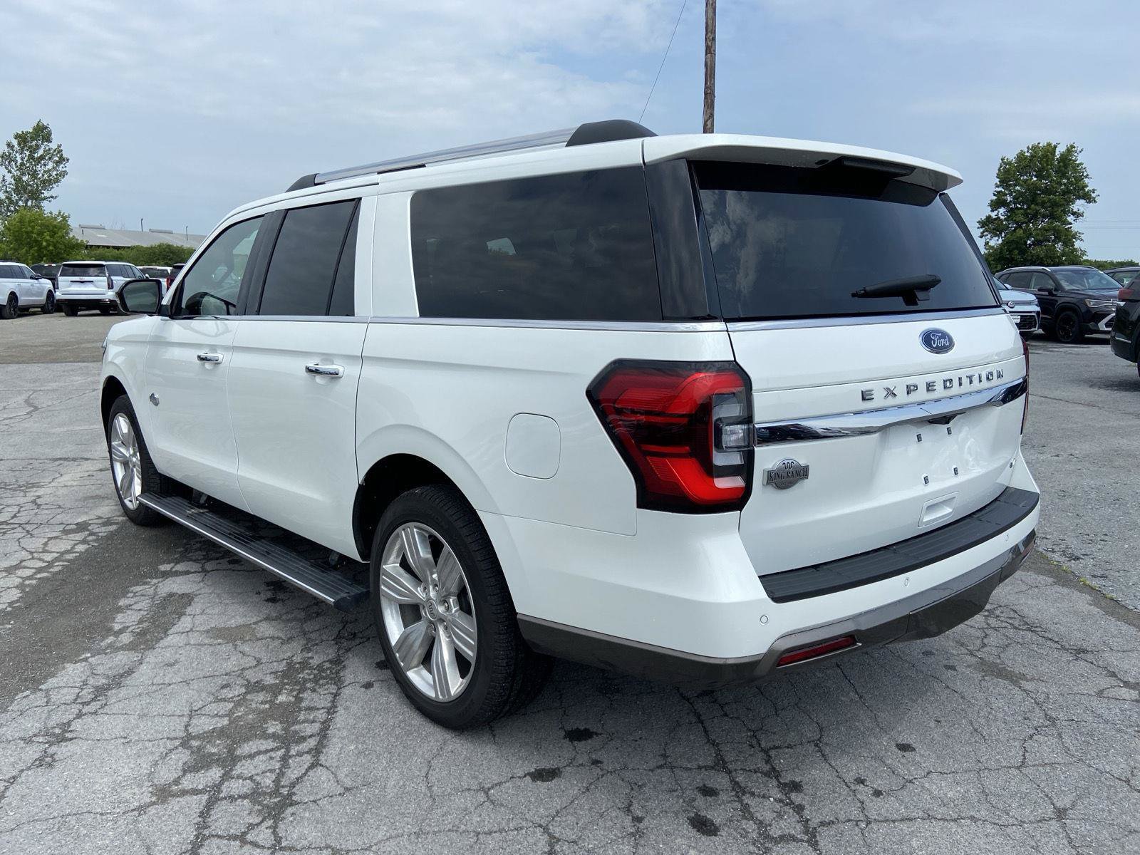Used 2024 Ford Expedition Max King Ranch AWD/4WD image 10