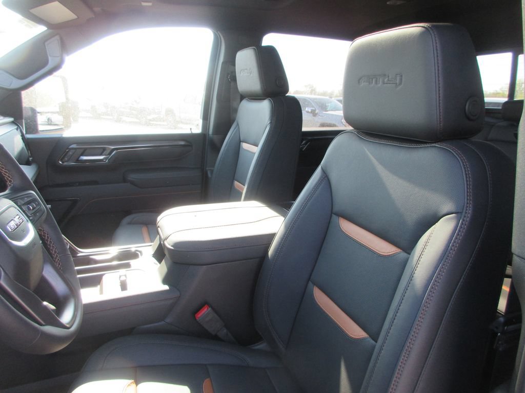 New 2026 GMC Sierra 2500 AT4 w/ AT4 Premium Plus Package AWD/4WD image 13