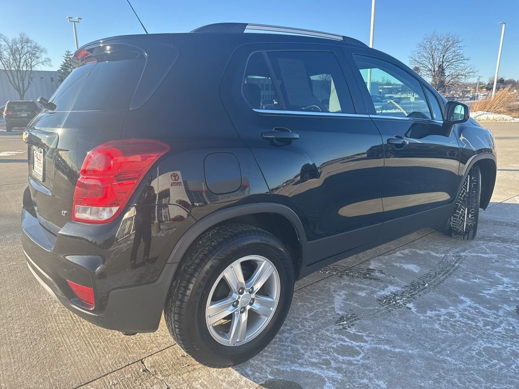 Used 2020 Chevrolet Trax LT image 3