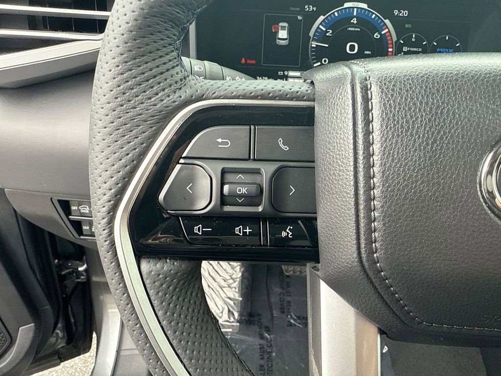 Used 2025 Toyota Sequoia Platinum image 16