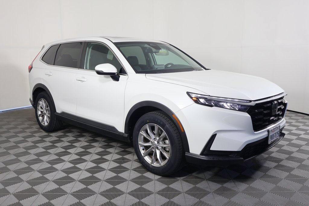 Used 2025 Honda CR-V EX image 3