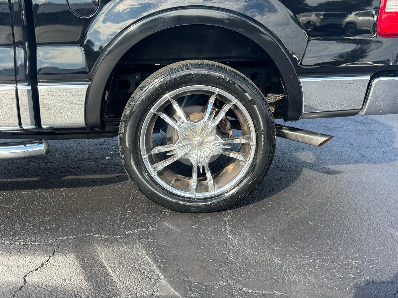Used 2006 Lincoln Mark LT 4x4 image 10