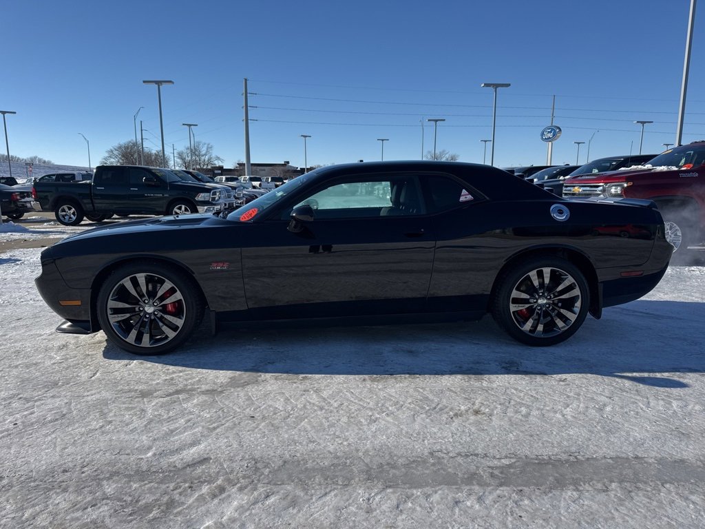 Used 2014 Dodge Challenger SRT8 image 23