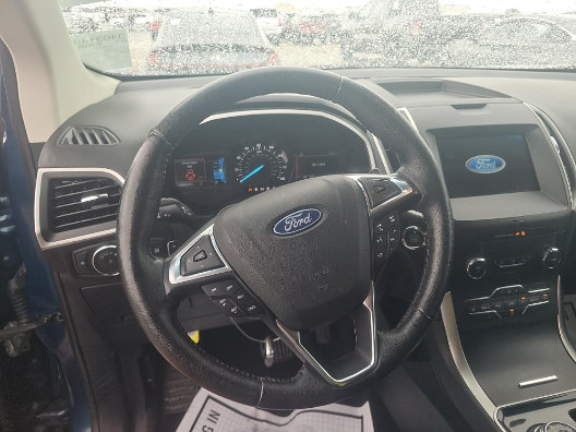 Used 2020 Ford Edge SEL w/ Cold Weather Package AWD/4WD image 15