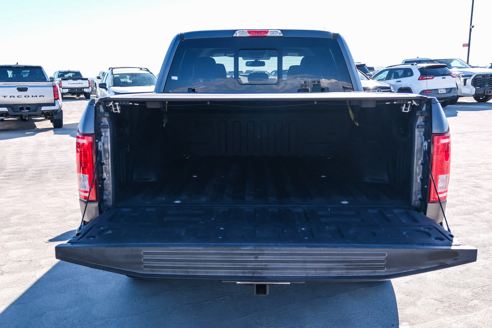 Used 2016 Ford F150 XLT w/ Equipment Group 302A Luxury RWD image 27