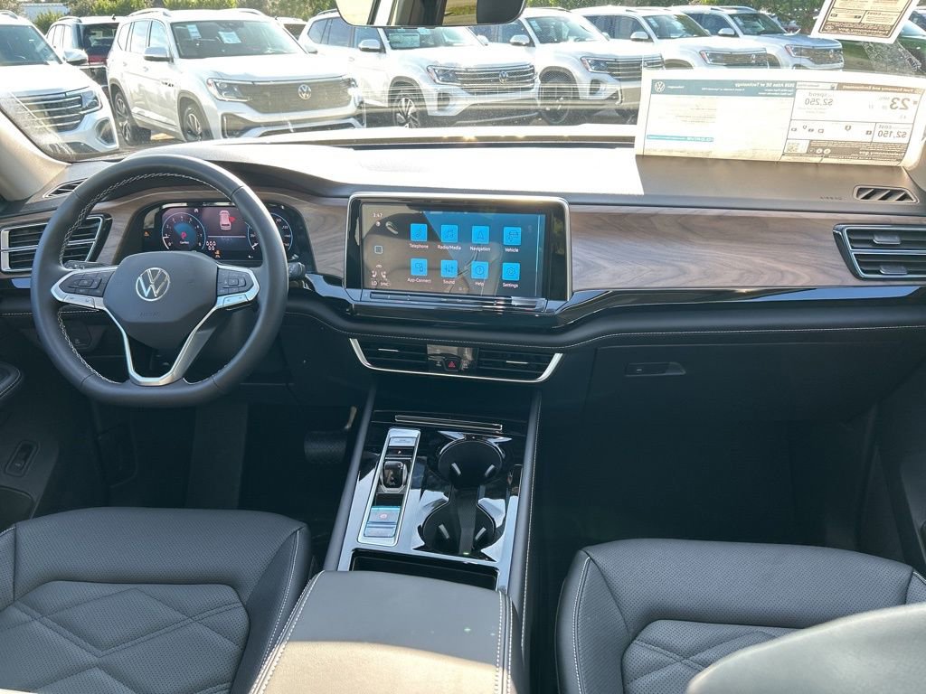 New 2026 Volkswagen Atlas SE FWD image 10