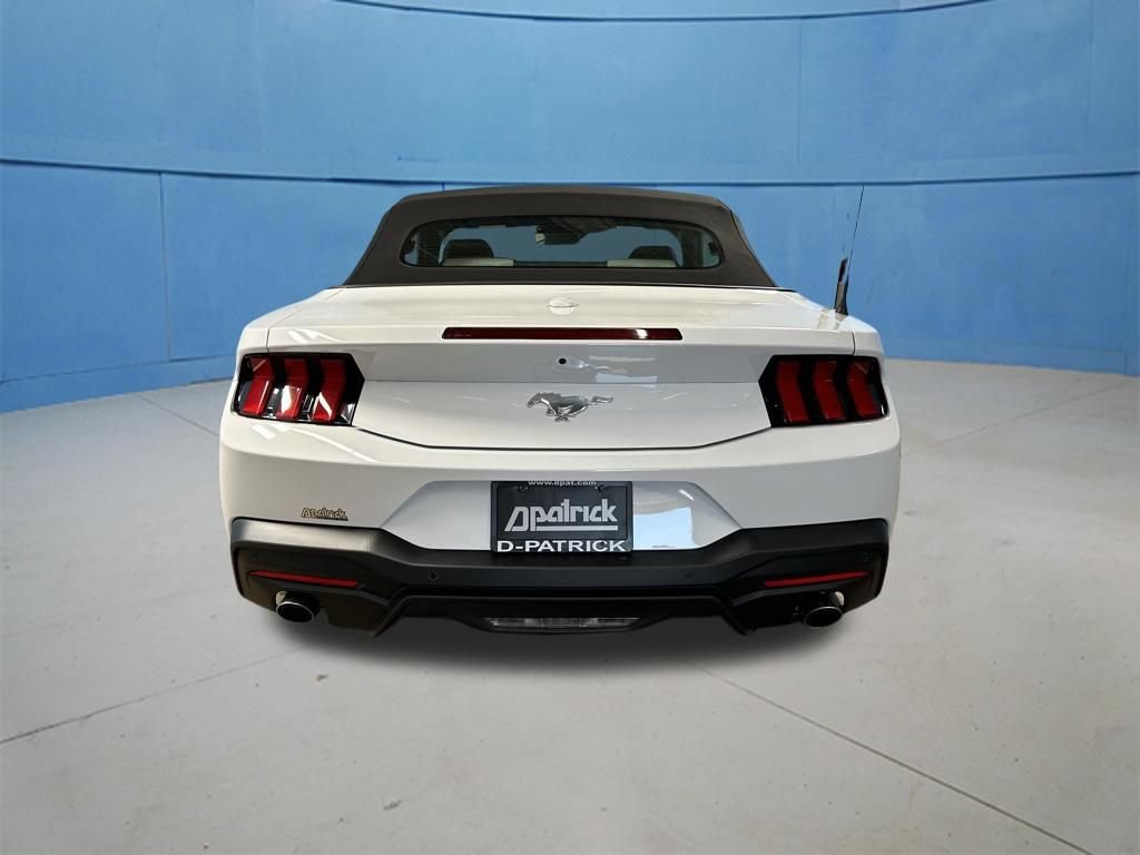 Used 2026 Ford Mustang Premium RWD image 14