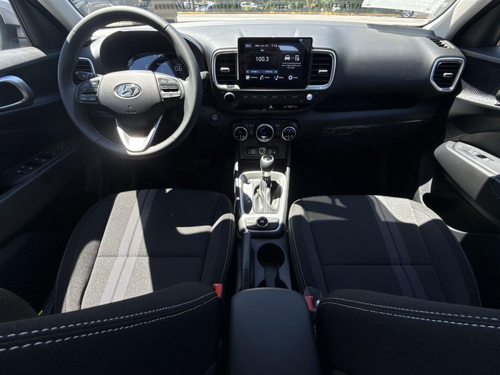 New 2026 Hyundai Venue SEL FWD image 22