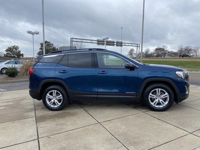 Used 2020 GMC Terrain SLE w/ Driver Convenience Package image 12