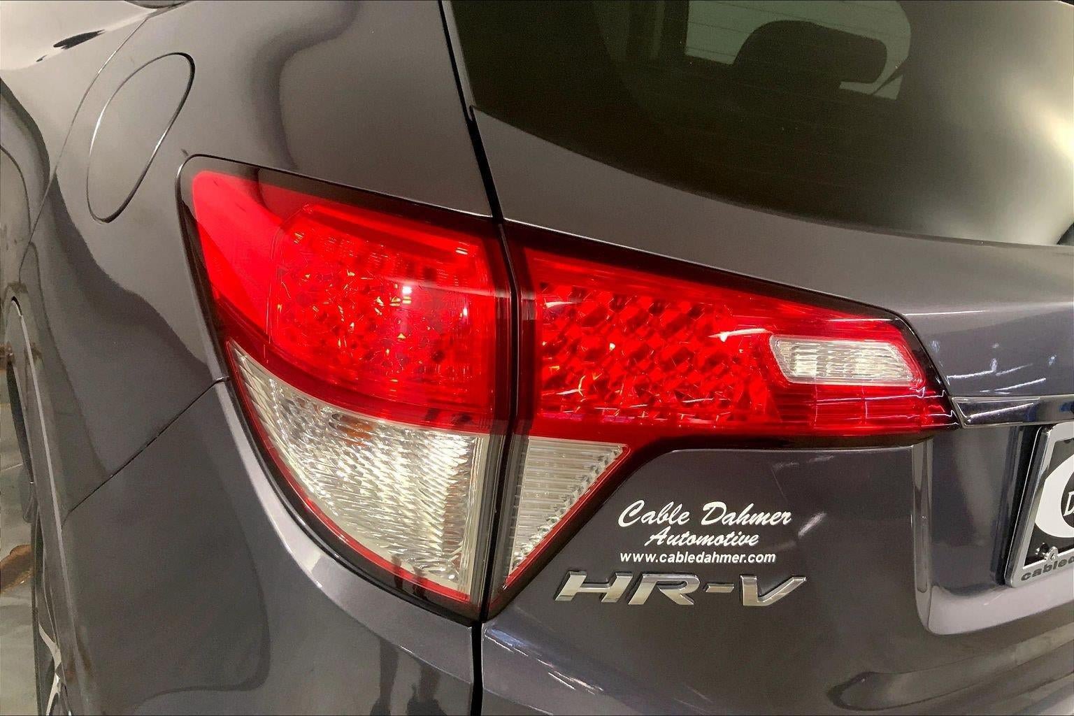 Used 2019 Honda HR-V Touring image 27