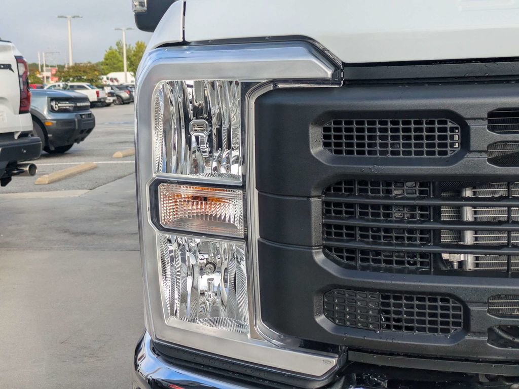 New 2027 Ford F250 XL w/ 360-Degree Camera Package AWD/4WD image 11
