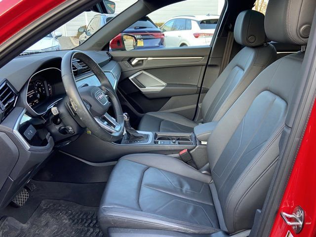 Certified 2023 Audi Q3 2.0T Premium w/ Convenience Package image 23