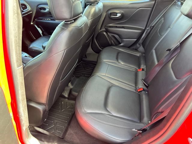 Used 2020 Jeep Renegade Limited w/ UConnect 8.4 Nav Group AWD/4WD image 37