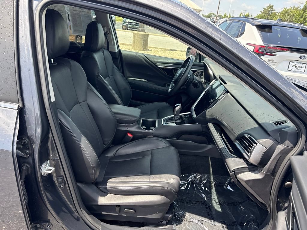 Certified 2023 Subaru Outback Limited AWD/4WD image 10