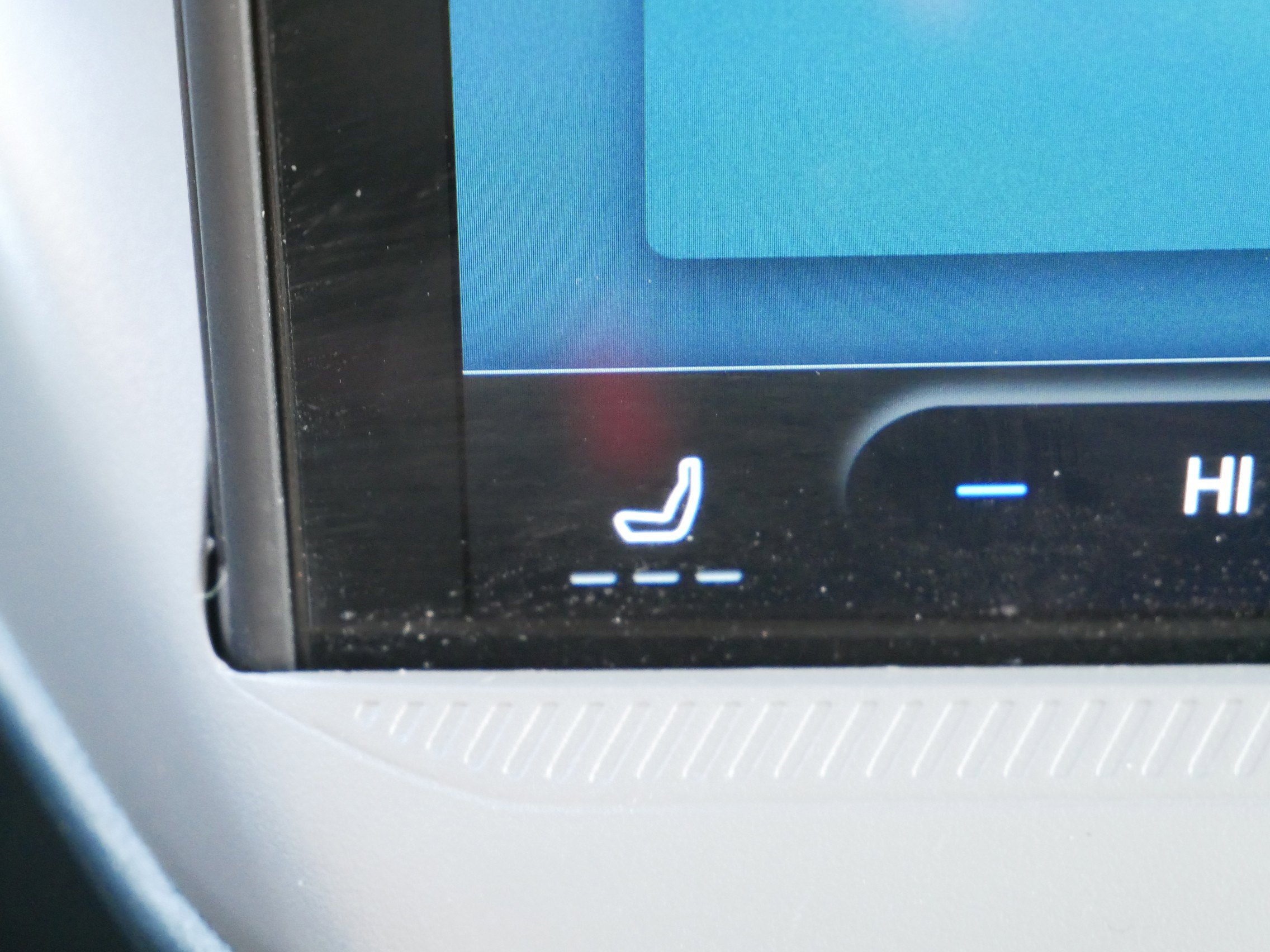 Used 2025 Ford Maverick XLT w/ XLT Luxury Package image 28